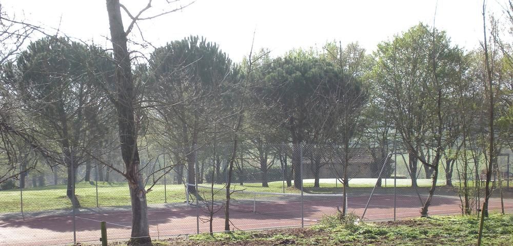 Chateau Les Merles Et Ses Villas Mouleydier Zewnętrze zdjęcie