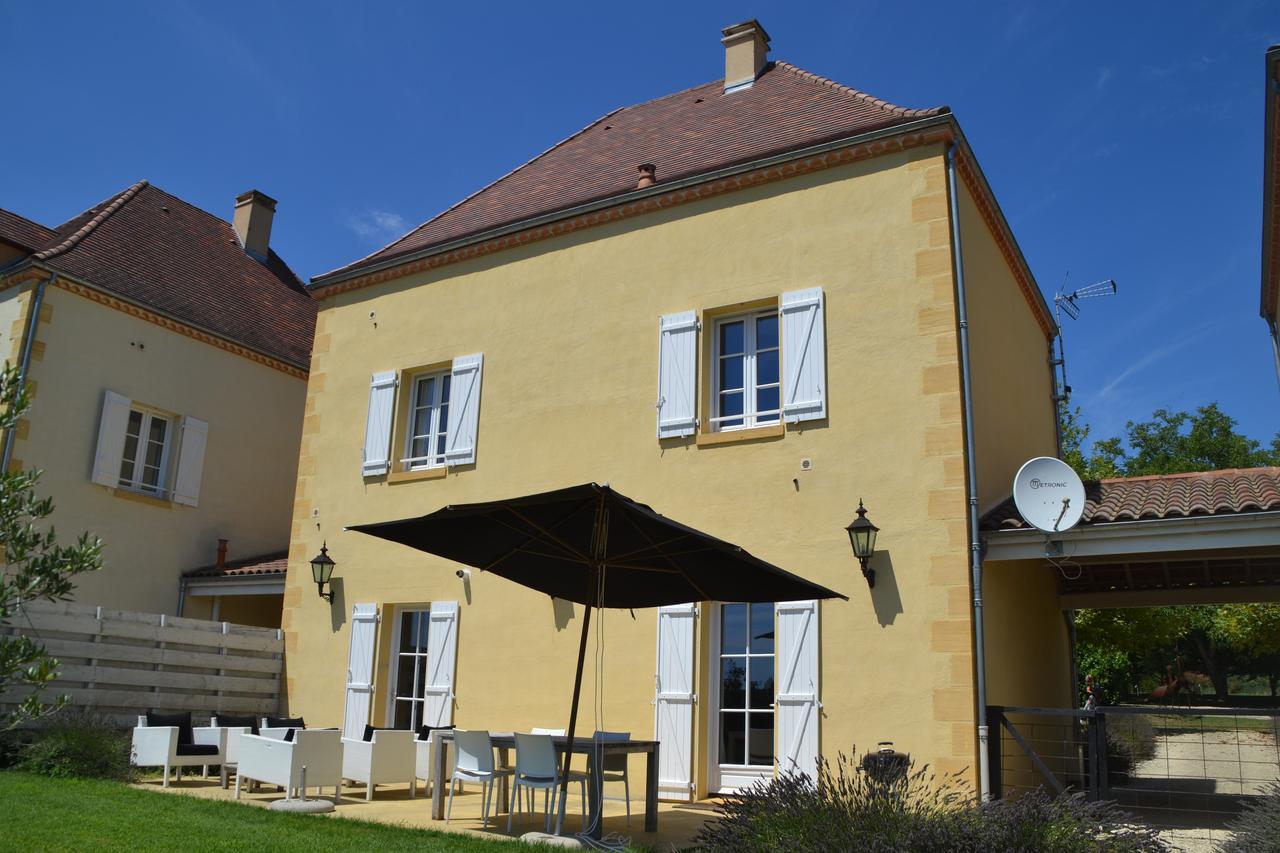 Chateau Les Merles Et Ses Villas Mouleydier Zewnętrze zdjęcie