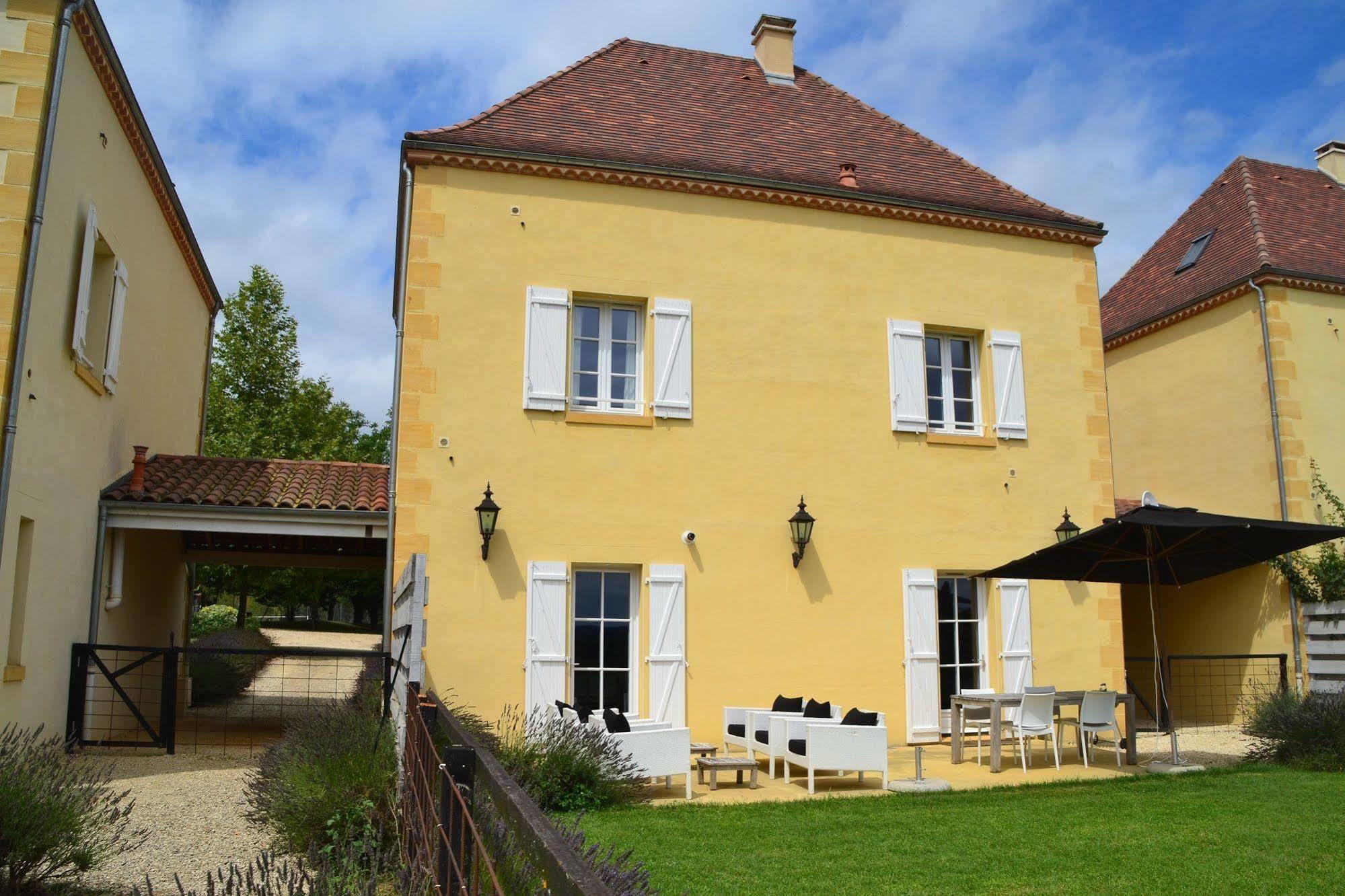 Chateau Les Merles Et Ses Villas Mouleydier Zewnętrze zdjęcie